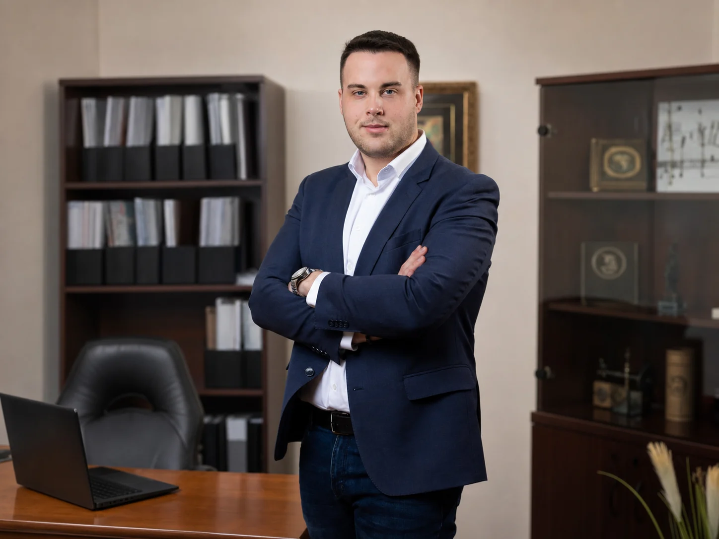 dr. Zsinkó Dániel ügyvéd portréja